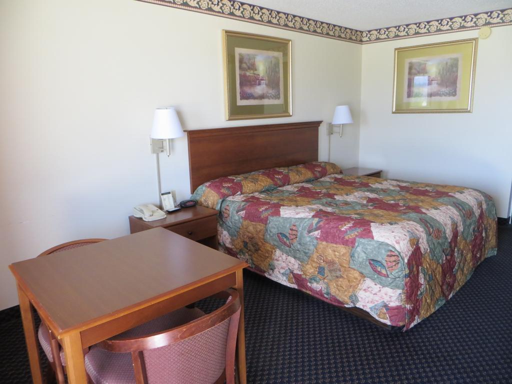 Clairmont Inn Jasper Dış mekan fotoğraf